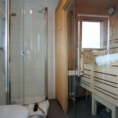 Duenenpark-heiligenhafen-haus-ostseeduene-penthauswohnung-14-ostseeblick 아파트 *